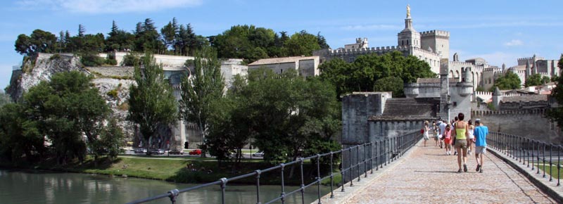 Avignon vanaf de brug gezien